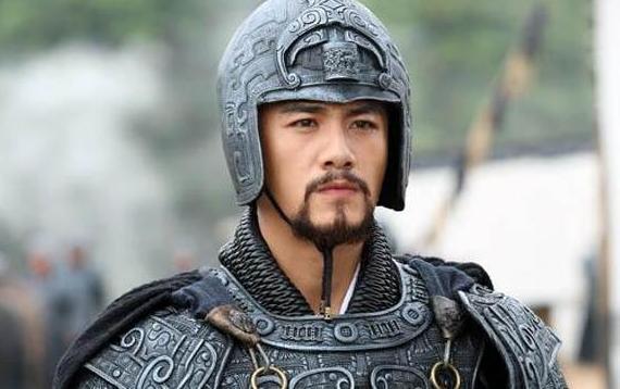 司马师到底多牛多狠, 废立魏帝如同儿戏, 眼珠掉出来还出征