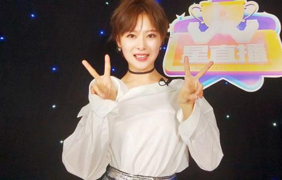 王汀是海清的女儿吗?演员王汀撞脸海清,她们是