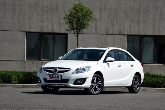 海马汽车中型车