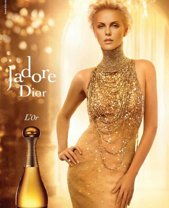 史上最肥的查理兹塞隆即将登场看完减肥的斗志熊熊燃烧