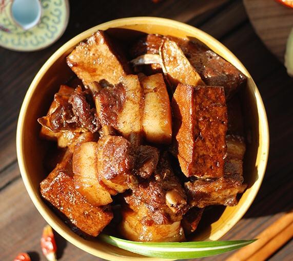 香干炖肉,营养又美味,朋友聚会不可少的一道菜