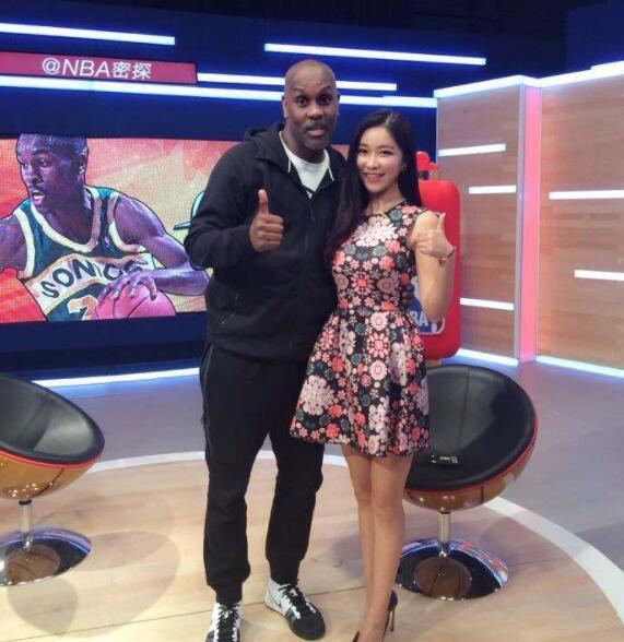 国人的骄傲,气质女星周玲安访遍nba巨星
