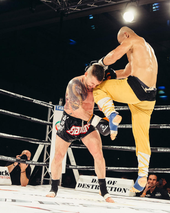 一龙为什么不防事先就知道的西提猜高鞭腿呢