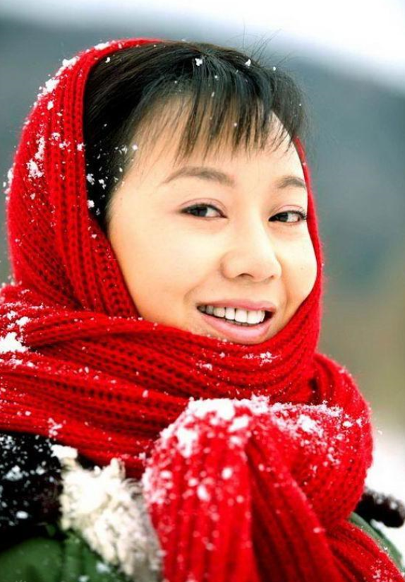 因武林外传走红,却被说土肥圆,瘦身30斤,如今47岁美若女神