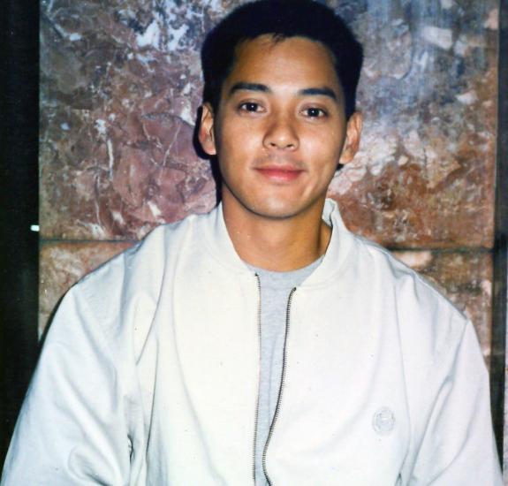 因演太监出名,搭戏李连杰成经典,连周星驰都曾饰演他的小弟