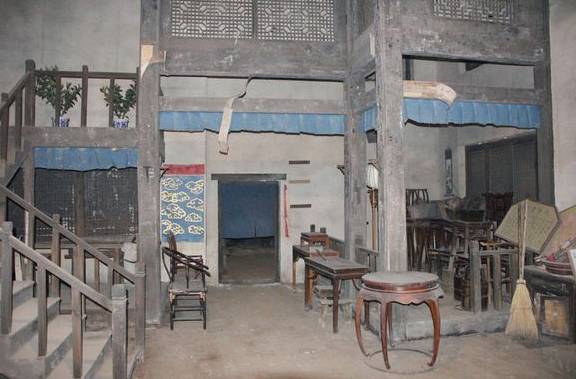 同福客栈的一楼 我们依稀还能从照片上找到曾经的点点滴滴,哪里是后院