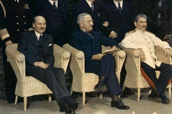 1945年, 领导英国赢得二战的丘吉尔, 为何会被请下台?！|二战|英国|丘吉尔_新浪新闻