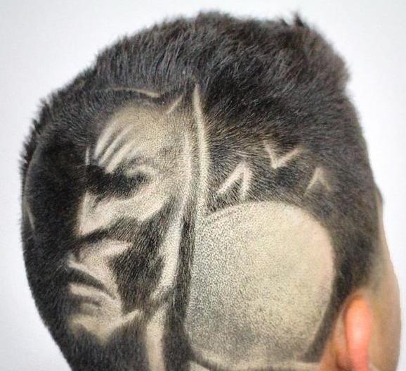 在头上搞雕刻艺术,还把超级英雄纹在头上真够绝了!