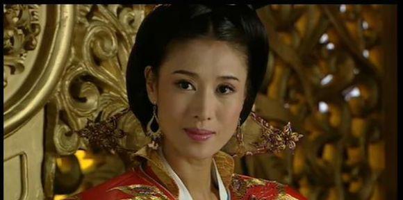 明朝朱元璋的老婆马皇后,人称大脚马皇后,她的脚到底有多大?