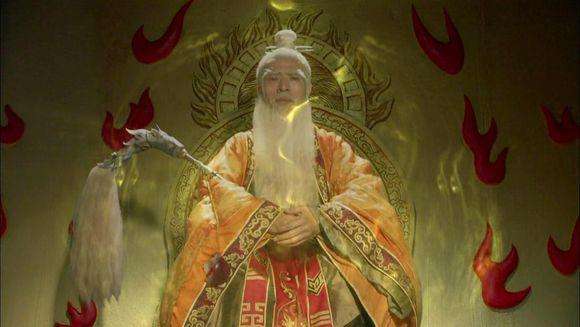 第二化变成了灵宝天尊;第三化变成了太上老君,所以在《西游记》中的