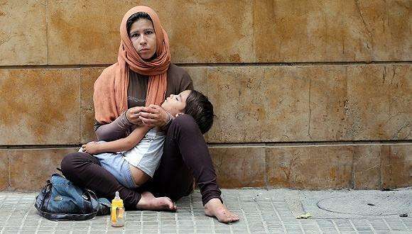 外媒曝国际救援物资人员"性剥削"叙利亚女难民