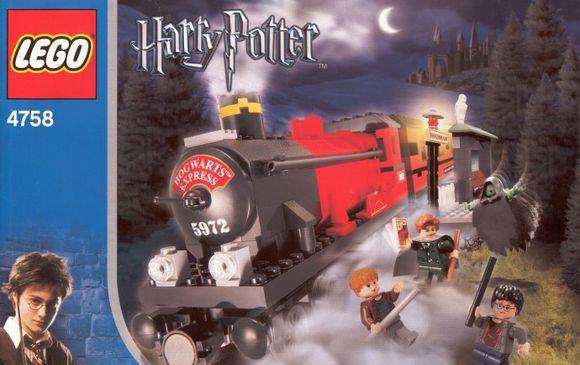 10132: motorized hogwarts express 霍格沃茨特快列車2005年配合第四