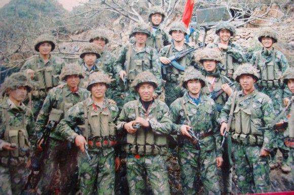 生命不息战斗不止对越自卫反击战的英雄李秋平烈士