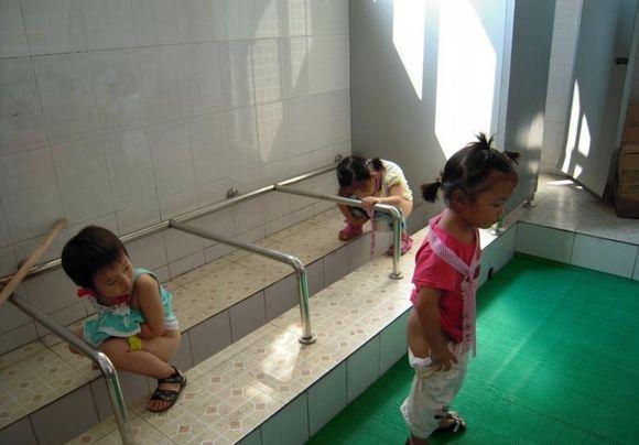 为啥很多幼儿园小孩讨厌拉粑粑老师不会告诉你