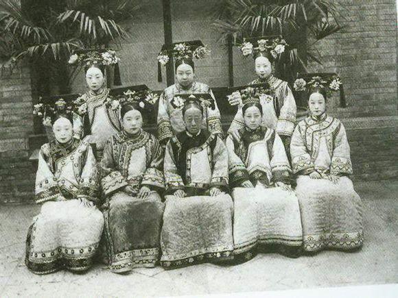 清朝末代公主:深受慈禧宠爱 出门飞扬跋扈亲爹都让三分