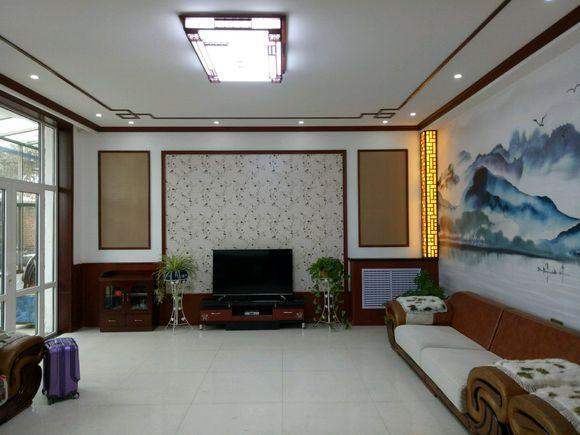 婆婆在农村35万装修的婚房, 客厅就像村委会大堂, 看到就想笑