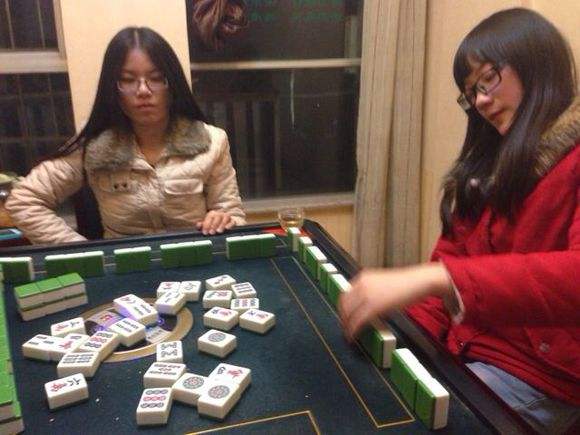 你知道吗?过年打牌打麻将金额较大将受到治安处罚!