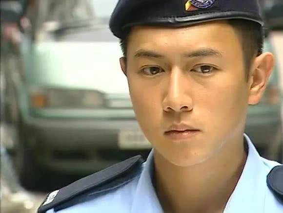 昔日tvb五小生之一,有颜有演技却遭封杀,如今终于回港拍剧