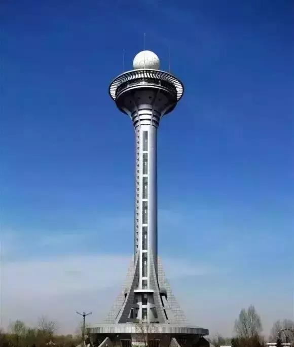 由国家气象局与长治市政府共同投资兴建,高121米,坐落在美丽的漳泽