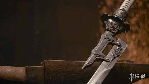 武器人间锻造《尼尔:机械纪元》"白之约定"大剑!