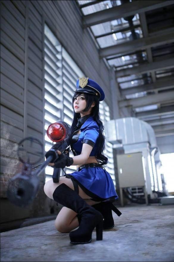 英雄联盟女警察cosplay,美若天仙