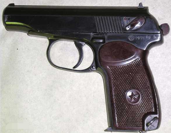 为什么航天员在太空中要随身携带枪械? 真正的原因有多少人知道?