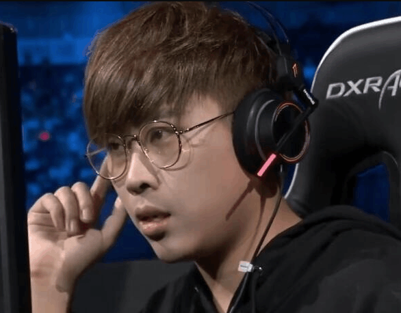 lol,吃鸡大主播接连出走, 斗鱼使出杀手锏——五五开回归!