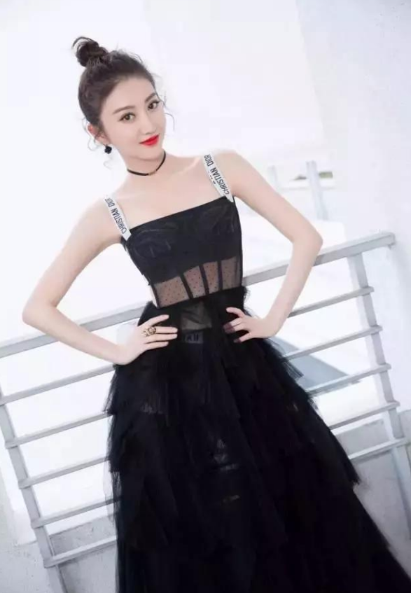 娱乐圈的细腰女明星你家爱豆上榜了吗