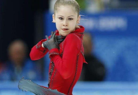 狂甩奥运冠军11分,强势宣战两大女神师姐