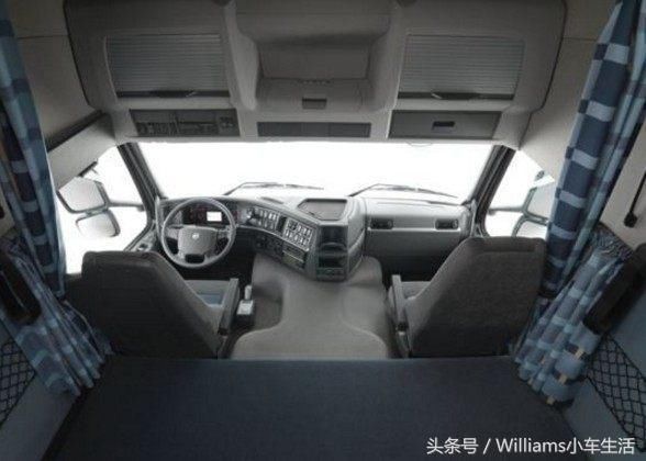 美国的货车内饰更像是移动的家,里面有床可以休息,驾驶员甚至随时可以