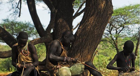 非洲生活在现代文明里的原始人他们身上藏有人类起源的秘密