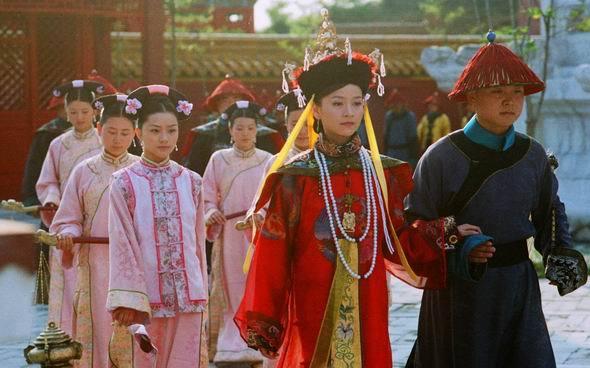 清朝在位时间最长皇后:14岁成秀女,20岁封贵妃,21岁执掌后宫!