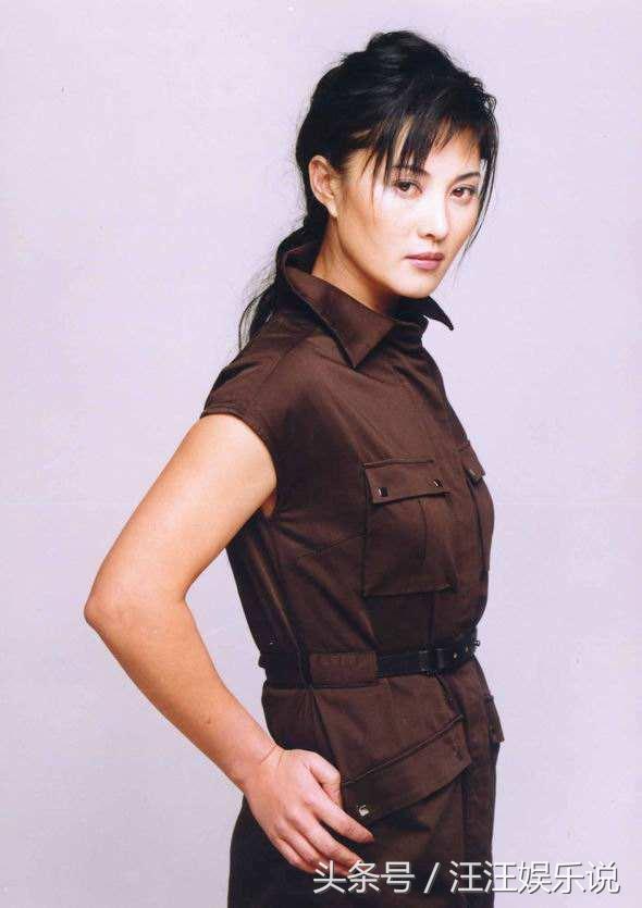 像《车轮滚滚》里的小雪莲,《黄英姑》里小时候的张金玲,《排球之花》