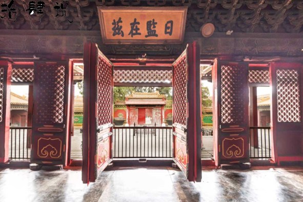 图说故宫养心殿前殿明间,为您解读清代皇帝的“寝宫”!|养心殿|寝宫|前殿_新浪新闻