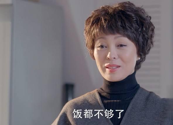 谈判官:黄子韬把油条当美味,穷与富的生活差距