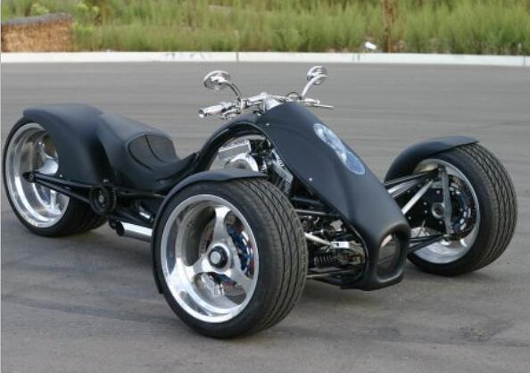 不一样的哈雷三轮摩托车, 修长车身造型拉风回头率百分百