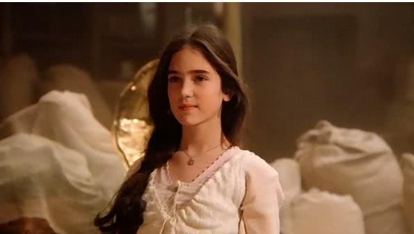 《美国往事》里,面条为什么在车上要伤害黛博拉?真相惊人!