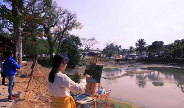 屯昌油画村:村民放下锄头执起画笔,吸引无数名家纷至沓来!