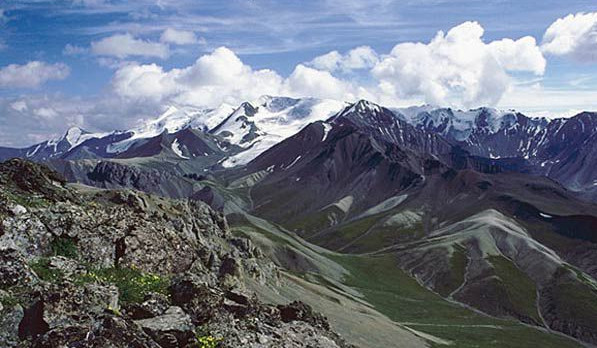 蒙古国圣山肯特山汉朝的狼居胥山