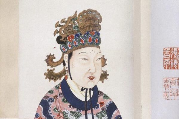 武则天的三张珍贵画像,真正的女皇帝原来长这样!