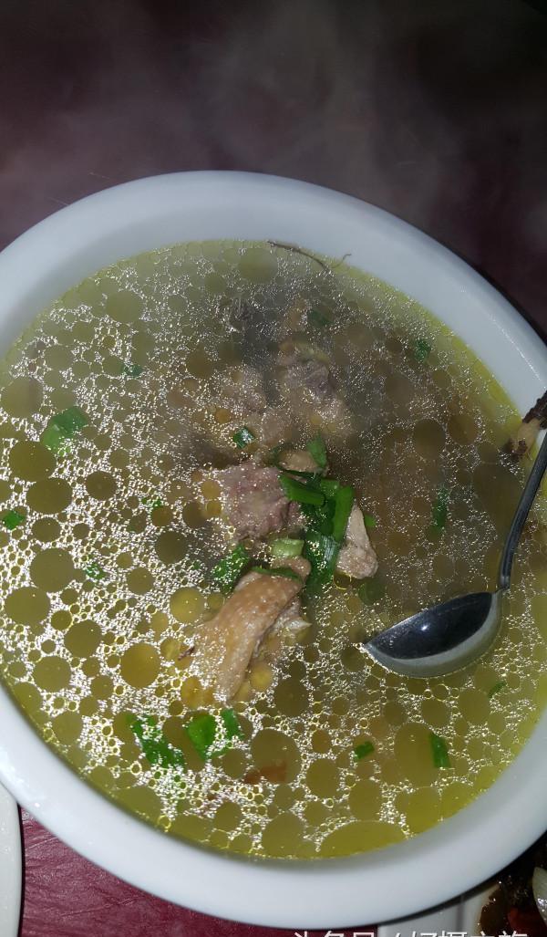 野生当归土鸡汤