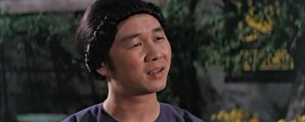 一代笑星,59岁时和歌迷热恋,独居猝死家中多日后发现已现尸斑|许冠英