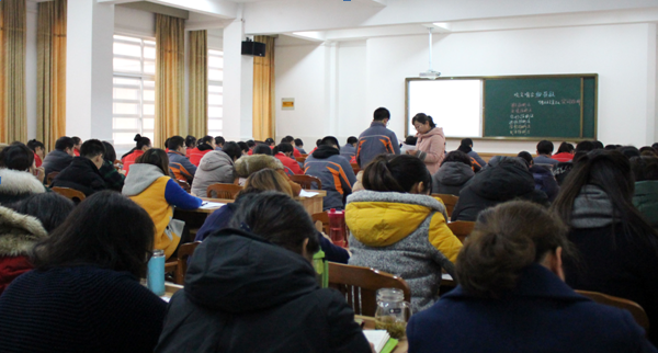 扬州梅苑双语开展复习课教学研讨活动