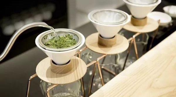 茶饮淡季,大佬们扎堆去日本,他们看了哪些门店?学到了什么?