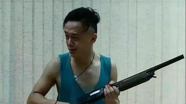 九叔林正英徒弟,从配角完美转型制片人|小弟|黄斌|香港电影_新浪新闻