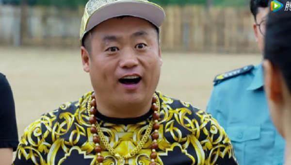 比如大个儿和苏玉红,宋晓峰将可能会和李副总牵手,而丧夫已久的谢大脚