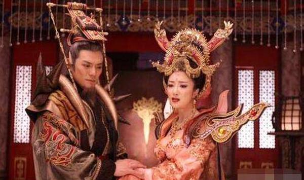 妹喜献给夏桀,可不仅仅是去服侍夏桀那么简单.