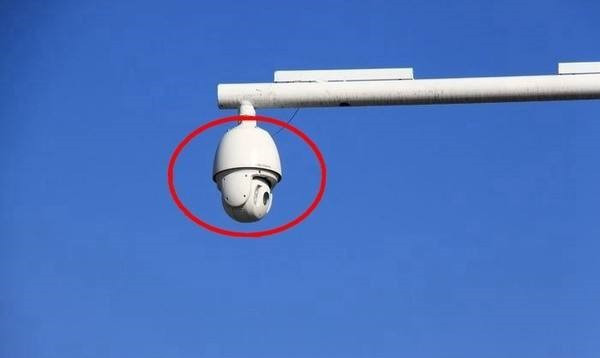 看看这些不起眼的监控摄像头都长啥样