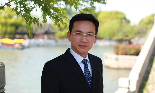 一位专业演员,就差一部像《人民的名义》的作品|作品|闫益民|才华