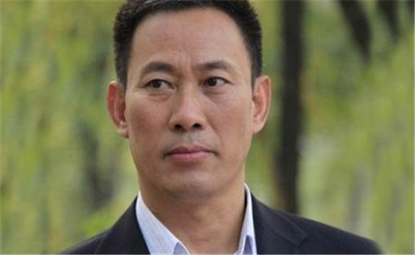 吴京安是高干子弟吗他的老婆是谁